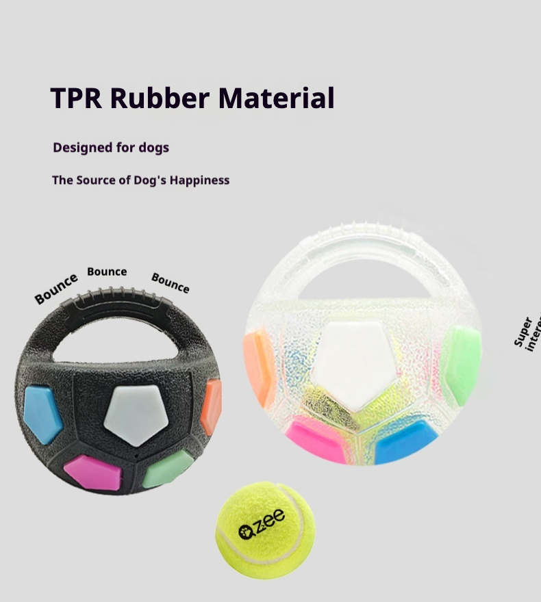 Qzee 狗玩具，带吱吱作响的手柄，是一款足球玩具，可以帮助宠物消耗能量、自娱自乐、缓解无聊，并提供有趣的陪伴。