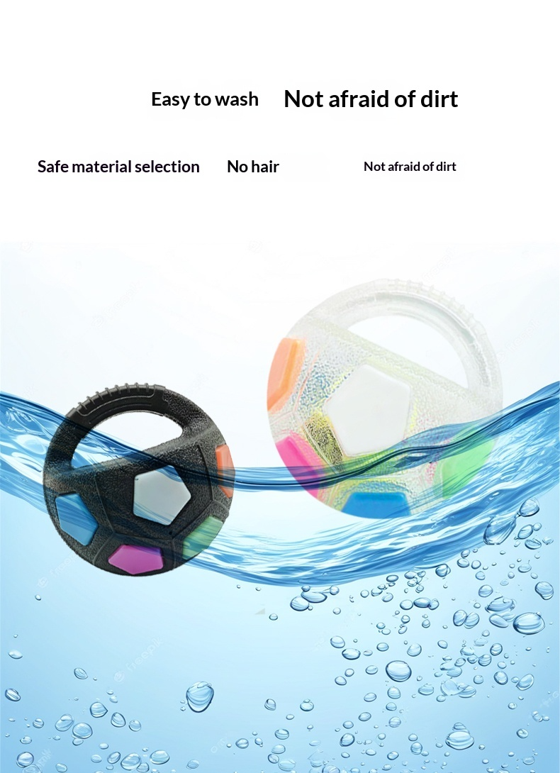 Qzee 狗玩具，带吱吱作响的手柄，是一款足球玩具，可以帮助宠物消耗能量、自娱自乐、缓解无聊，并提供有趣的陪伴。